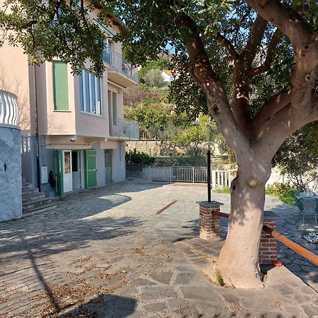شقة Una Finestra Sul Mare Monolocale بيرغيجي المظهر الخارجي الصورة