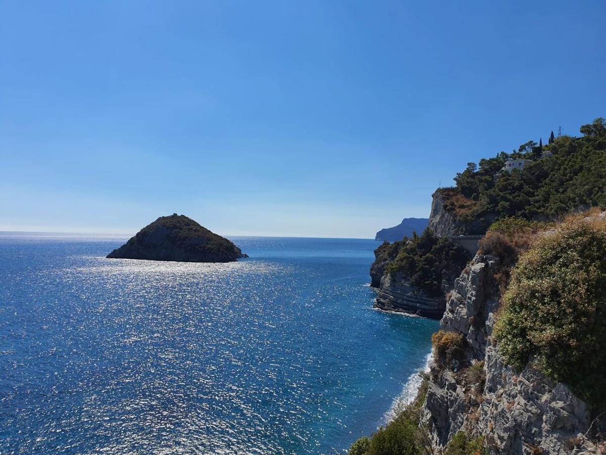 شقة Una Finestra Sul Mare Monolocale بيرغيجي المظهر الخارجي الصورة