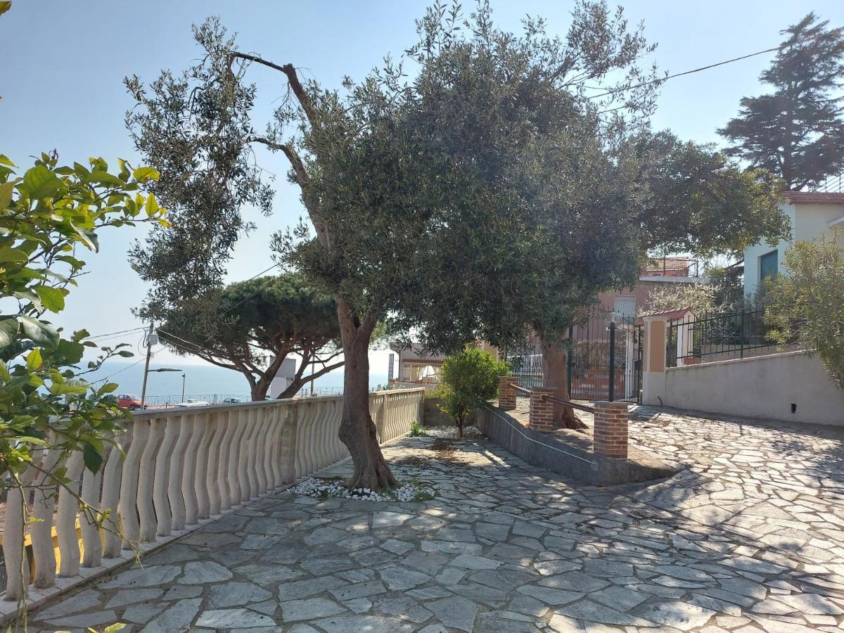شقة Una Finestra Sul Mare Monolocale بيرغيجي المظهر الخارجي الصورة